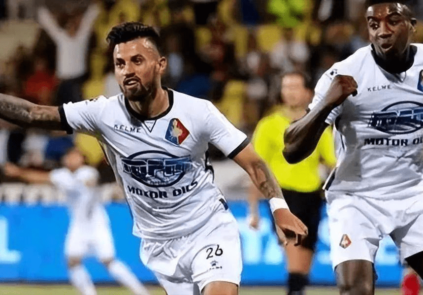 也少一把重 也少一把重