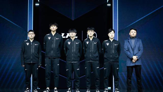 球队要追逐 球队要追逐